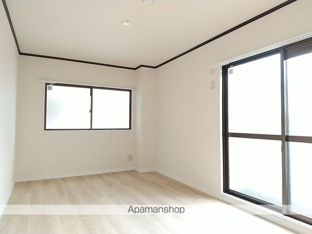 オリオノハイム IIの内装写真