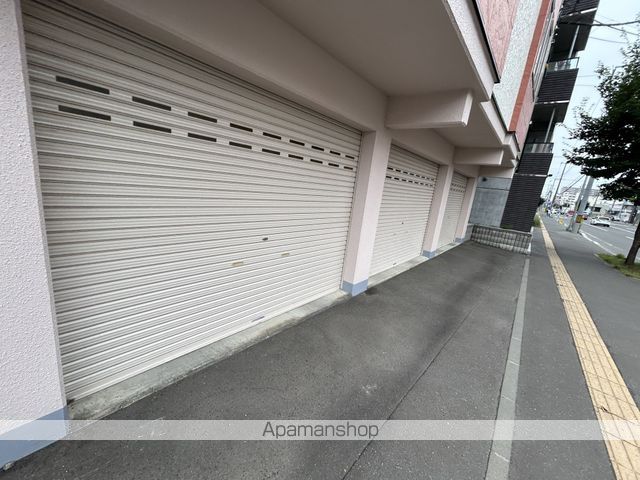 コンフィーネ13のその他写真