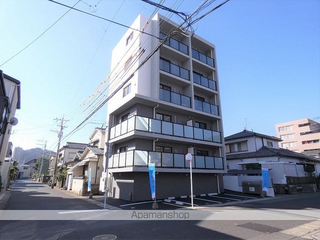 九州新幹線 鹿児島中央駅 徒歩12分 5階建 築4年の外観写真