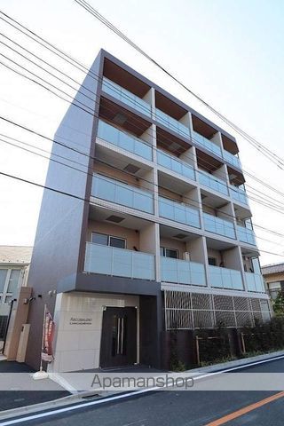 川崎市中原区上平間のマンションの外観1