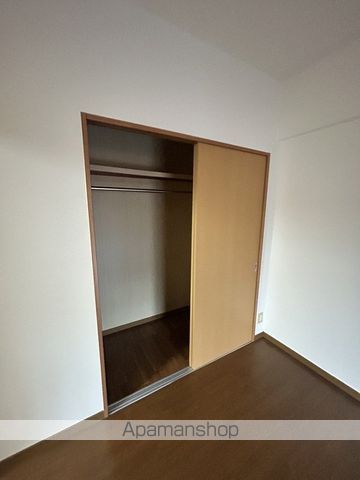 ISO GAI グランドエィワンAの内装写真