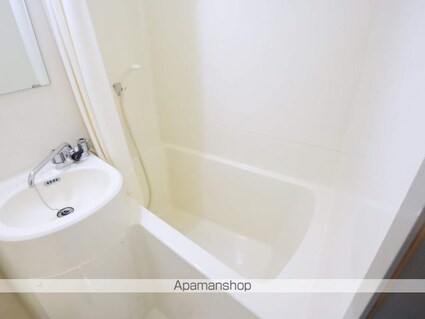 ブルーシャンピア芝川[1R/22.63m2]のバス