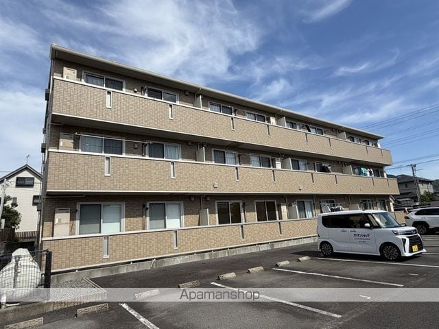 ニューリーブス桜竹の外観写真