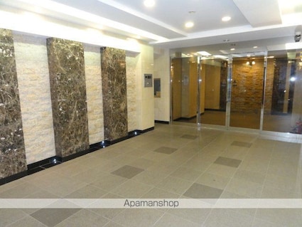 東京都新宿区中落合２丁目[1LDK/44.93m2]のエントランス