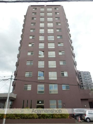 三和マンションの外観写真