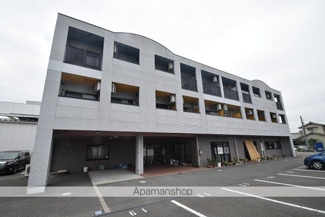 マンションマタージュの外観写真