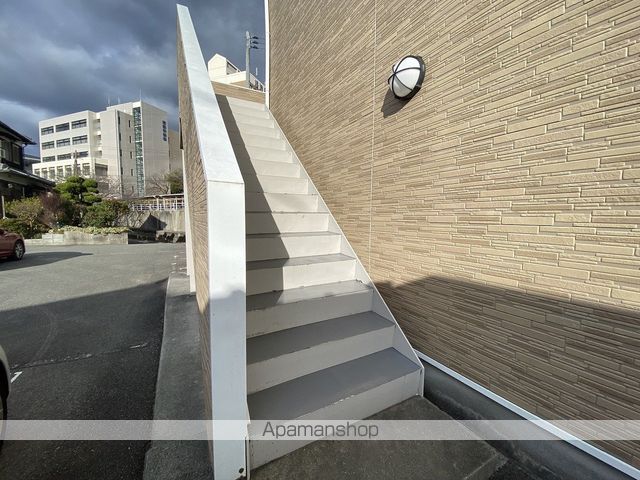 THE CITY姫路獨協大学前の玄関写真