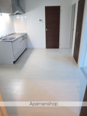 I MAISON RHODONの内装写真
