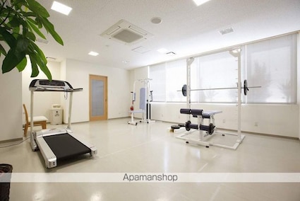 クレエ秋田町[1K/25.28m2]の外観2