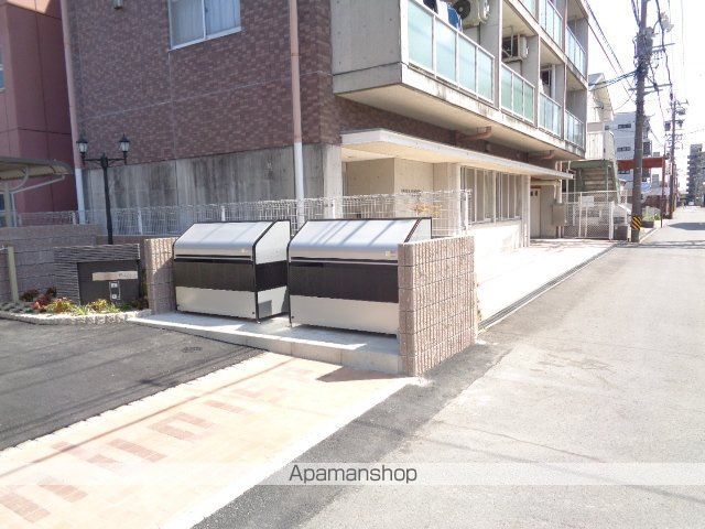 フランボワーズ IIの玄関写真
