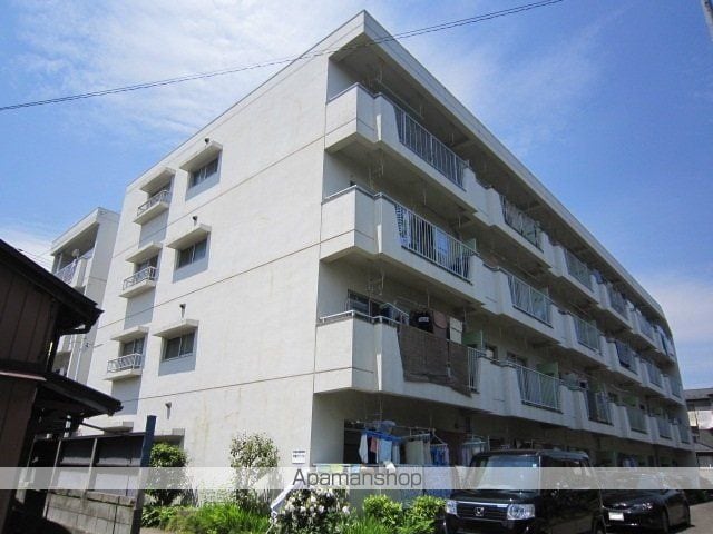 中島丁ハイツの外観写真