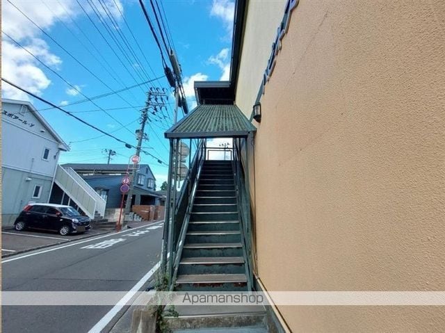ハピネス古城Iの玄関写真