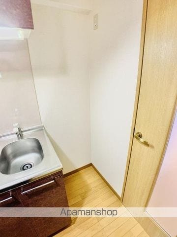 北品川アパートメントの内装写真