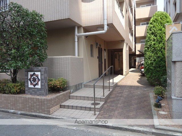 三愛室見駅前マンションの玄関写真