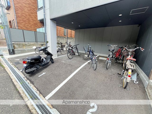 AII上ヶ原関学前の内装写真