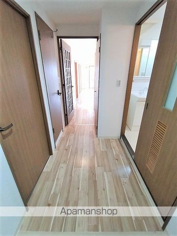 生島リバーサイドマンションD棟の内装写真