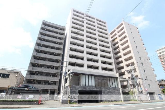 トラストレジデンス博多駅南の外観写真