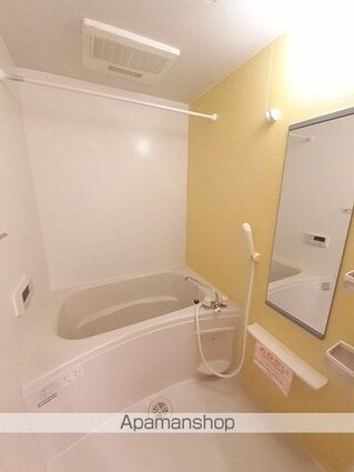 カーサ・フィオーレＥ[1LDK/37.76m2]のバス