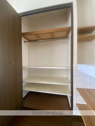 ホープ松屋町住吉の内装写真