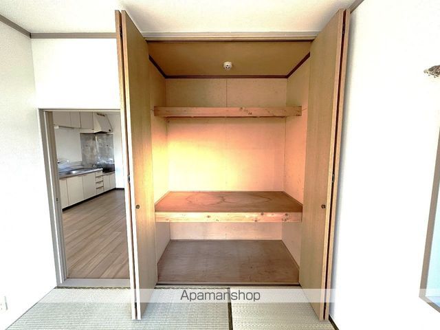 ローゼンハイムの内装写真