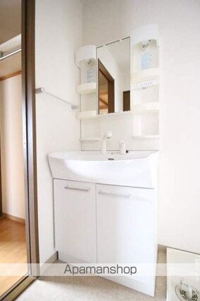 岡山県岡山市北区表町２丁目[1LDK/47.84m2]の洗面所