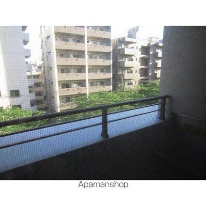 パークフラッツ中目黒[1R/26.16m2]のバルコニー