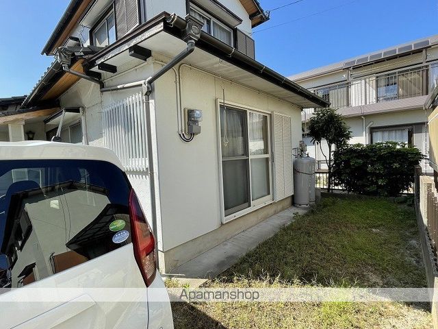 花見東戸建の外観写真
