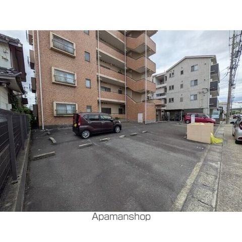 ロイヤルオタイの内装写真