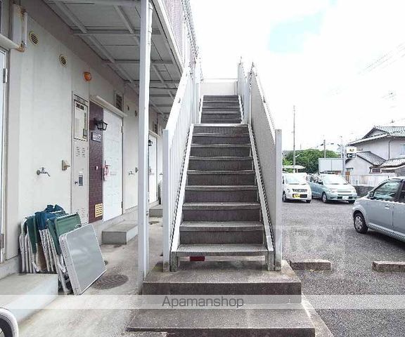 サンハイツアベの玄関写真