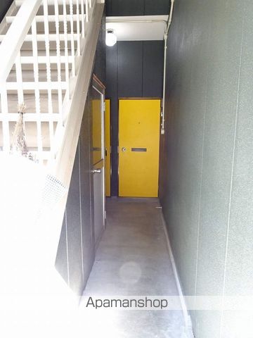 ミッテ連坊の玄関写真