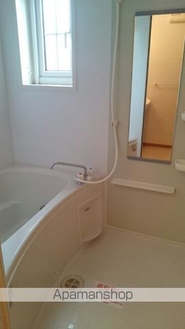 クラールＳ・Ｓ　Ｂ棟[1LDK/45.72m2]のバス