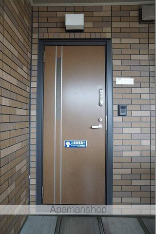タウンコートAの玄関写真