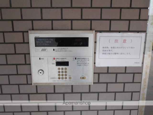ドルチェ甲子園の玄関写真