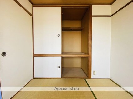 サン・マンション[2LDK/48.57m2]の収納