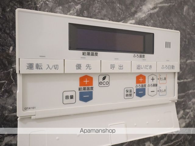 SOLメイクス新栄の内装写真