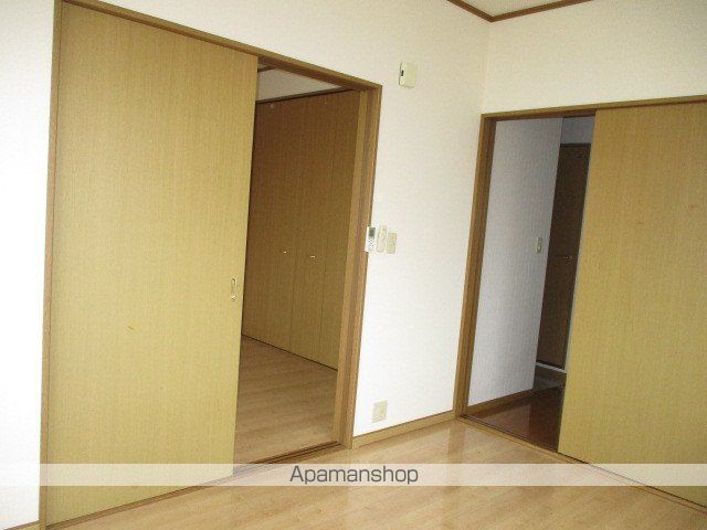 レオニードの内装写真