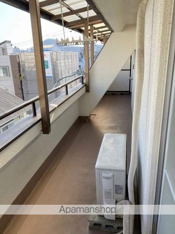 坪石ビルの内装写真
