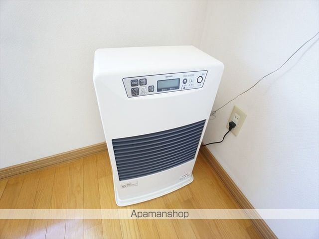 クィーズン緑の内装写真