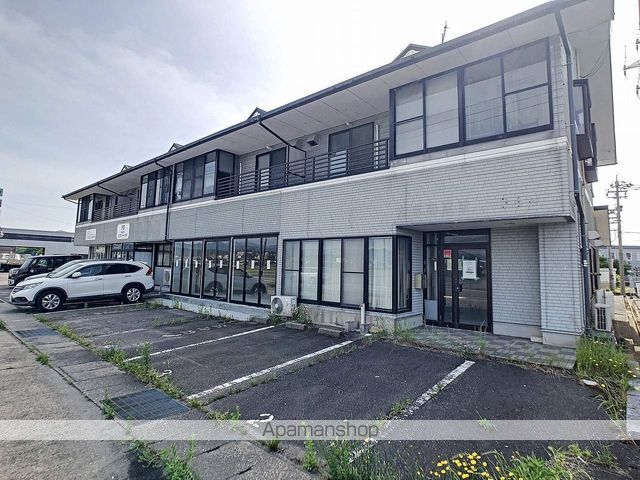 ヴィラ河崎の外観写真