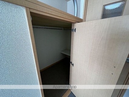 レオパレスプレシア[1K/19.87m2]の収納