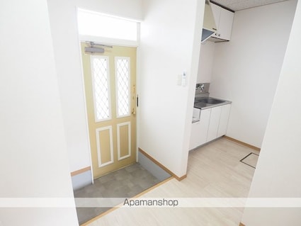 コーポサンフラワー[2K/35.3m2]の玄関