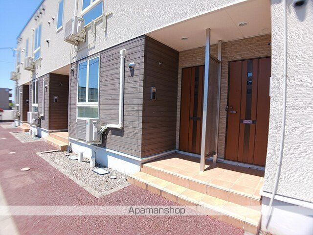 奥羽本線 赤湯駅 徒歩2分 2階建 築15年の玄関写真