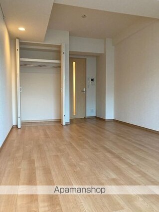 東京都中野区弥生町５丁目[1K/28.5m2]のリビング・居間