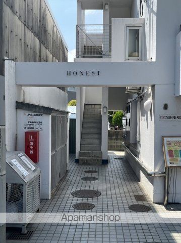 HONESTの玄関写真