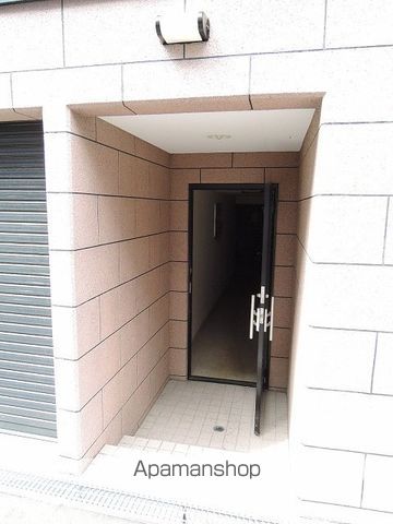 シャイニングスターの玄関写真