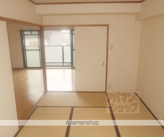 サングリエ間之町の内装写真