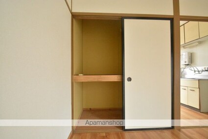 ルーレット台原[1K/17.33m2]の収納