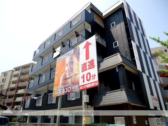 スリム室見の外観写真