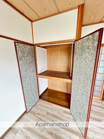 祝吉貸家の内装写真