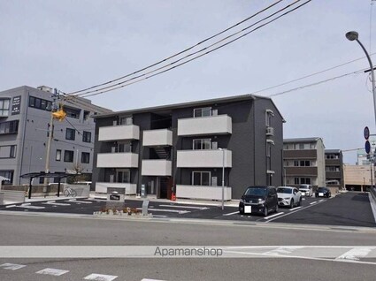 ラ・トゥール山城西　Ａ棟[1LDK/41.72m2]の外観1